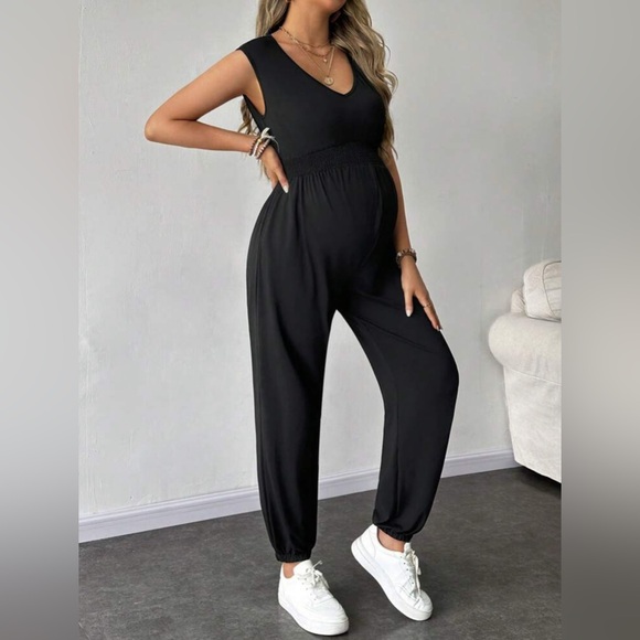 SHEIN Black Sleeveless Maternity Jumpsuit - Picture 1 of 7